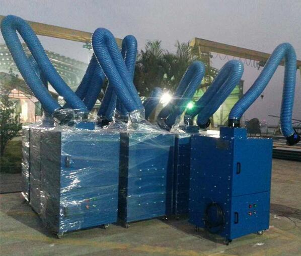 移动式<strong>焊烟除尘器</strong>